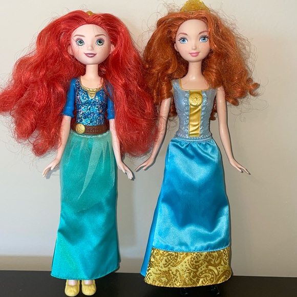 💙Disney Princess Merida Brave 2012 & 2018 - Picture 1 of 8